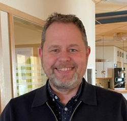 https://www.fyrbodal.se/wp-content/uploads/2023/02/michael_johansson-1.jpg